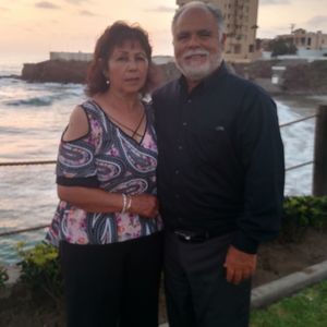 Meet your Posher, Max